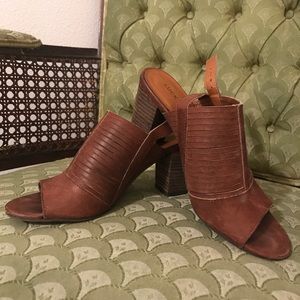 Lucky Brand sandal booties! US size 7.5 🤍✨